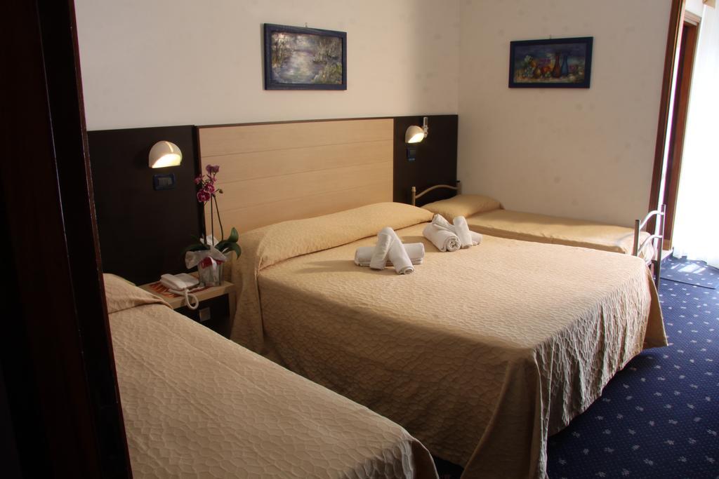 Hotel Tilly Cesenatico Zewnętrze zdjęcie