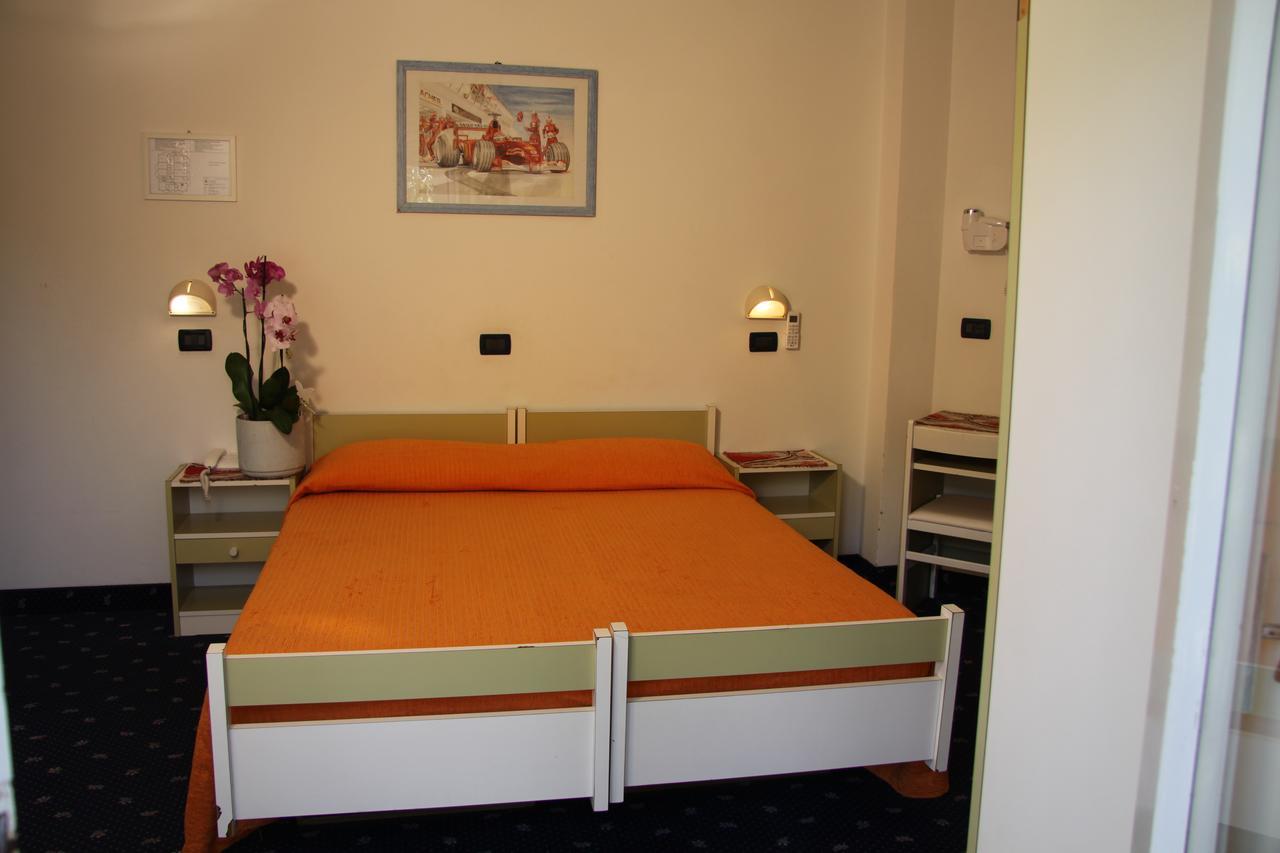 Hotel Tilly Cesenatico Zewnętrze zdjęcie