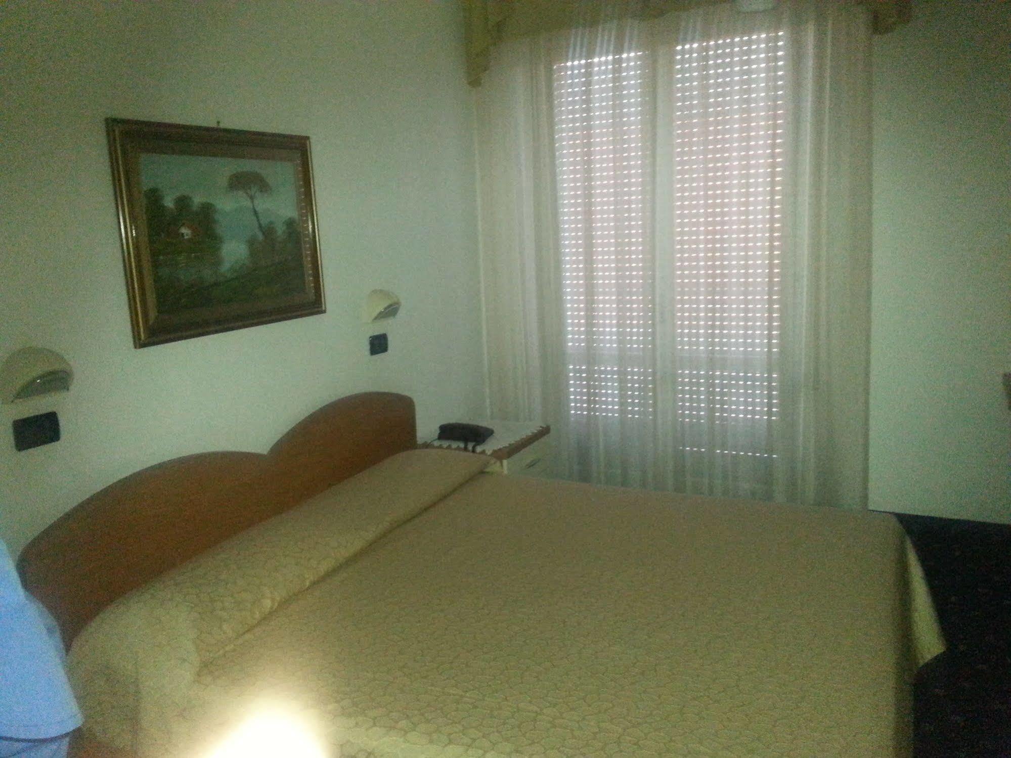 Hotel Tilly Cesenatico Zewnętrze zdjęcie